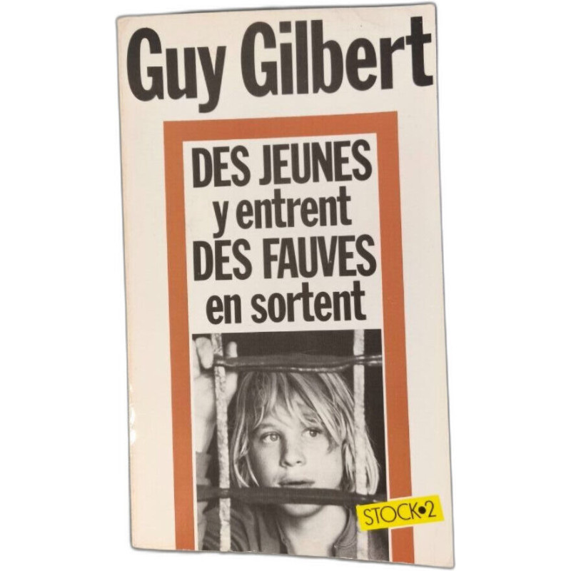 Des jeunes y entrent des fauves en sortent