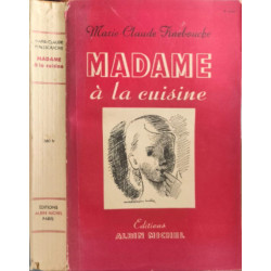 Madame à la cuisine