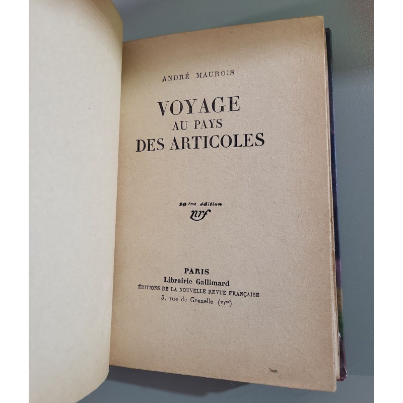 Voyage au pays des articoles