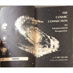 The Cosmic Connection: An Extraterrestrial Perspective (Papermacs S.)