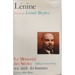 Lénine - l'oeuvre de lénine vit et triomphe